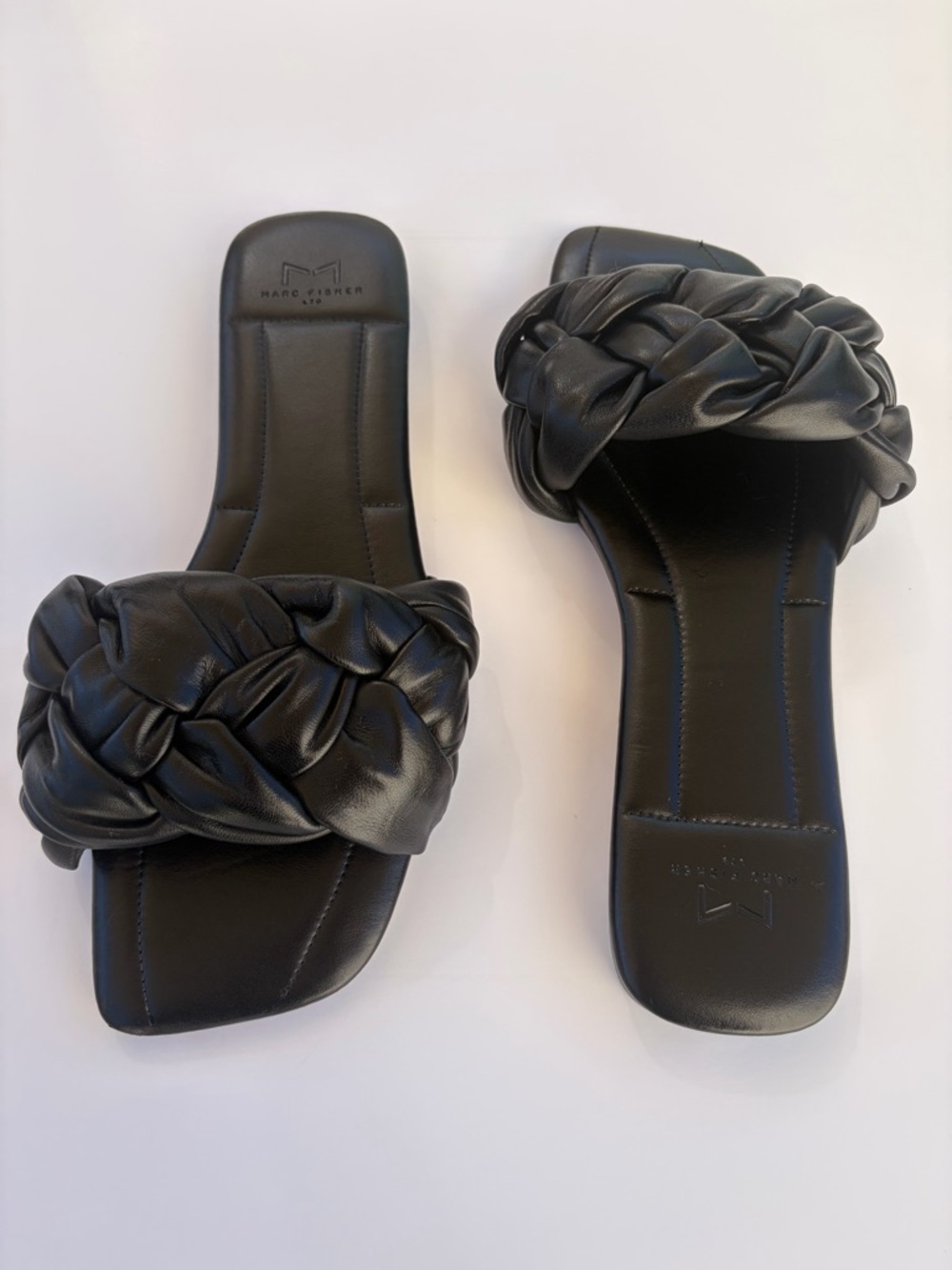 Marc Fisher LTD Miyuki Black Leather Braided Slide Sandals 10 Puffy Square Toe